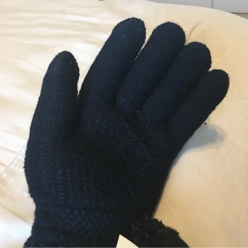 Warm fuzzy Black texting gloves